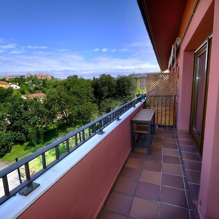 Comillas Pueblo El Capricho Exterior foto